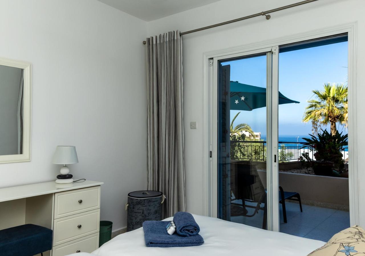 105 Kings Palace - Fabulous 2 Bed, 2 Bath, Large Patio With Garden - Sea Views Paphos Eksteriør bilde