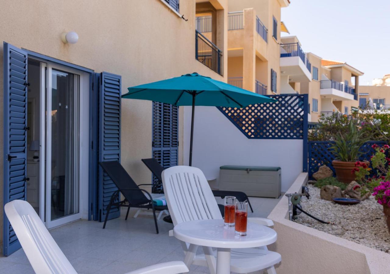 105 Kings Palace - Fabulous 2 Bed, 2 Bath, Large Patio With Garden - Sea Views Paphos Eksteriør bilde