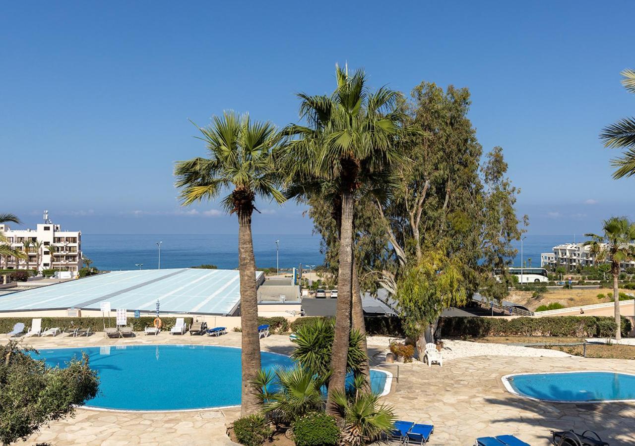 105 Kings Palace - Fabulous 2 Bed, 2 Bath, Large Patio With Garden - Sea Views Paphos Eksteriør bilde