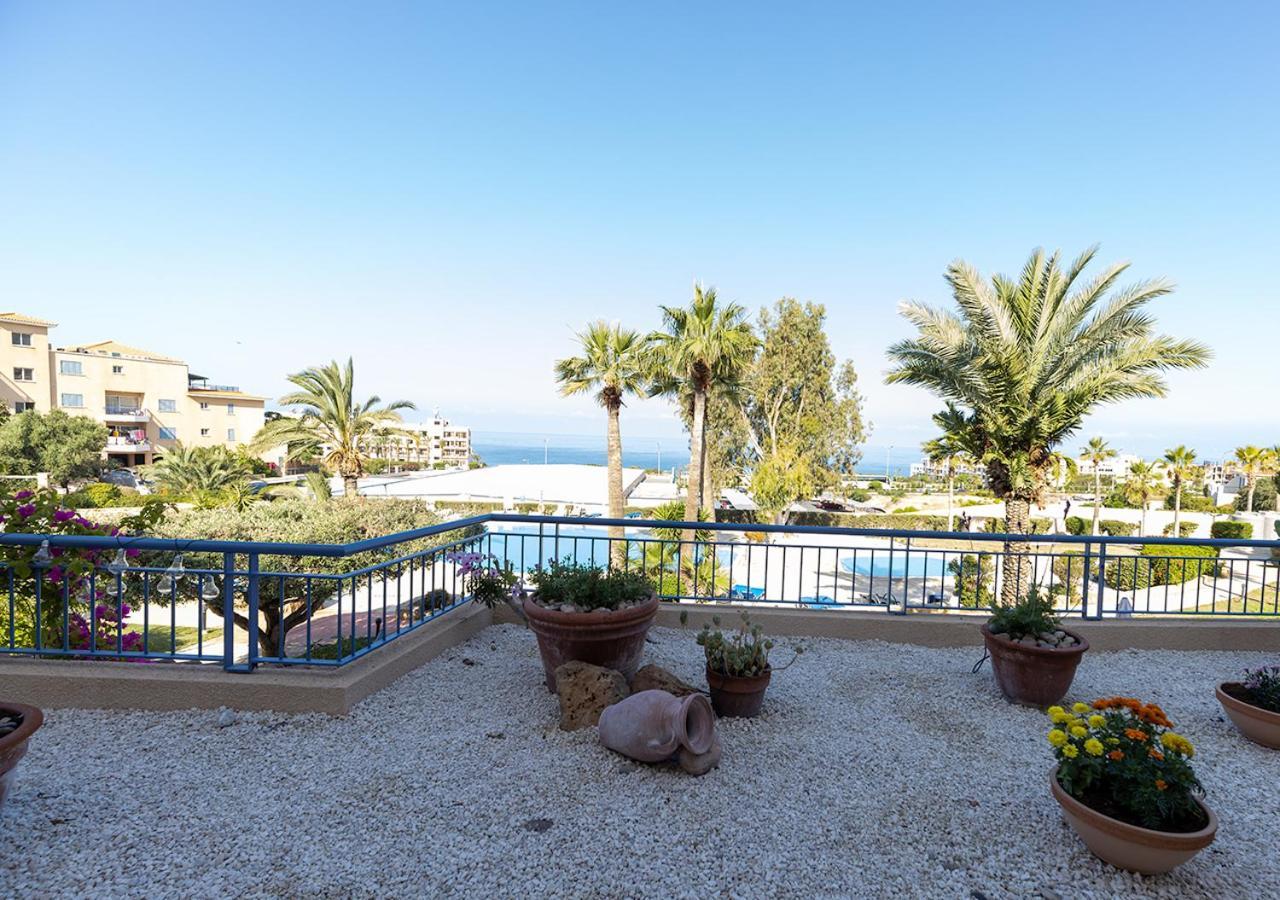 105 Kings Palace - Fabulous 2 Bed, 2 Bath, Large Patio With Garden - Sea Views Paphos Eksteriør bilde