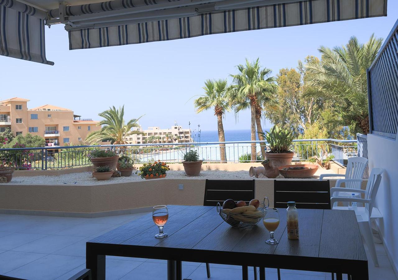 105 Kings Palace - Fabulous 2 Bed, 2 Bath, Large Patio With Garden - Sea Views Paphos Eksteriør bilde