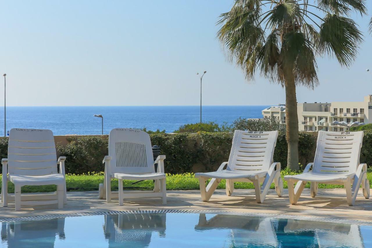 105 Kings Palace - Fabulous 2 Bed, 2 Bath, Large Patio With Garden - Sea Views Paphos Eksteriør bilde